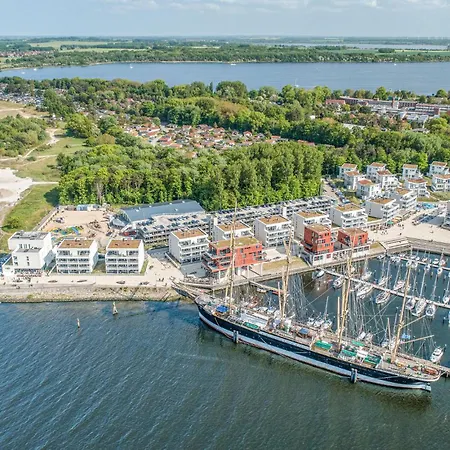 Apartment 2 Bedroom Cozy In Travemuende *